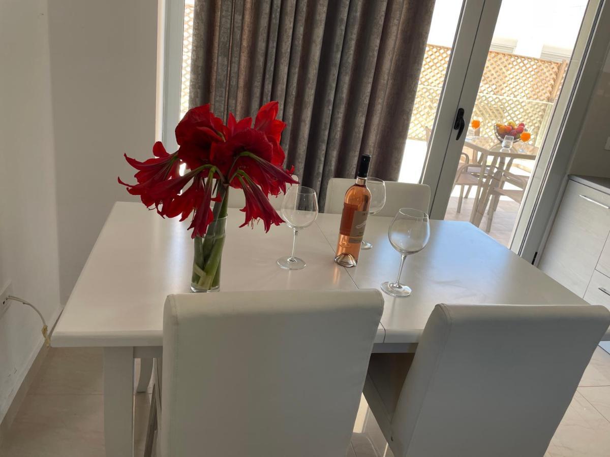 Luxury Sea View Apartaments Саранда Экстерьер фото