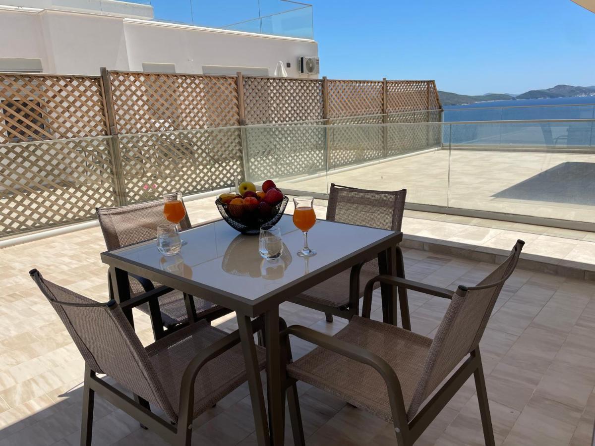 Luxury Sea View Apartaments Саранда Экстерьер фото